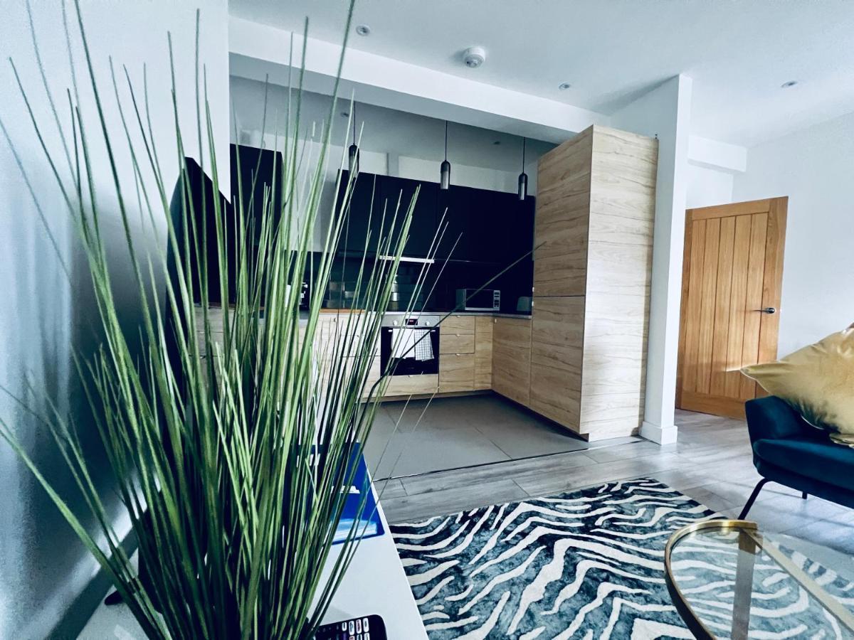 Neils Place Hosted By Airoperate ロンドン エクステリア 写真